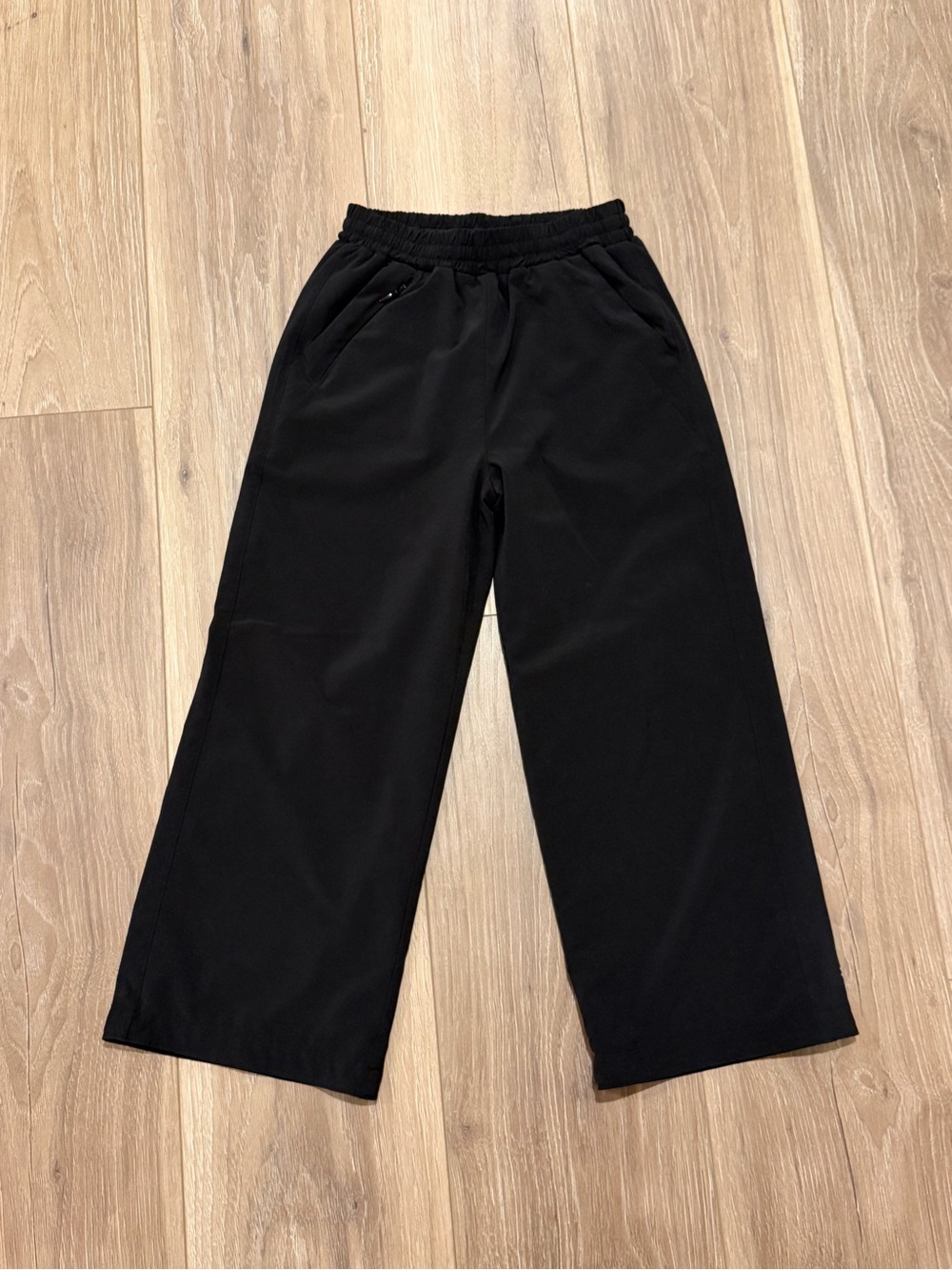 Athleta Girl Good Days Pants, Size XS(6) in Black